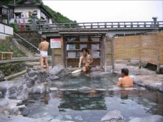 1140355.jpg (418KB)